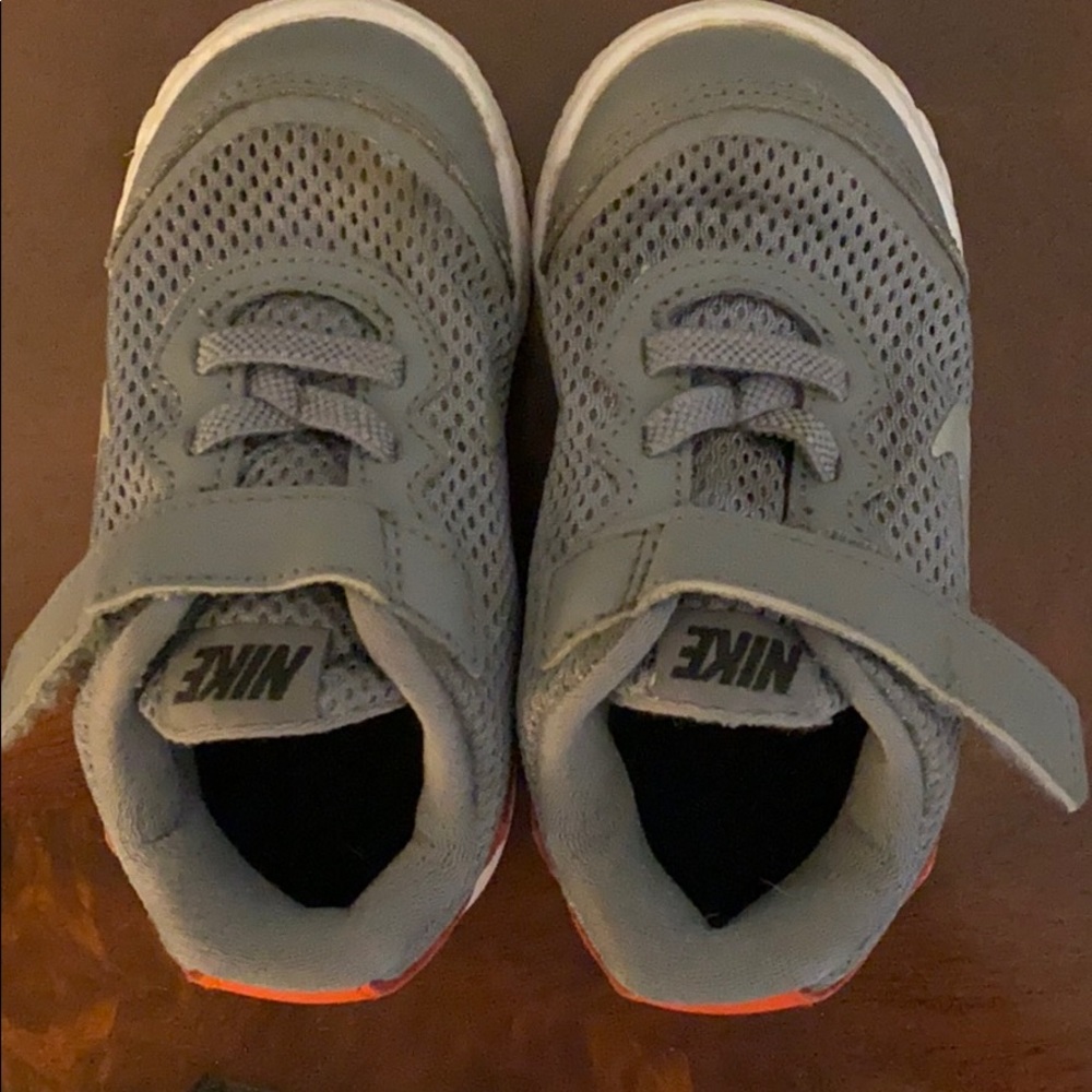 Nike shoes